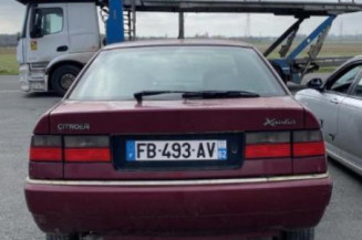 Moteur essuie glace avant CITROEN XANTIA