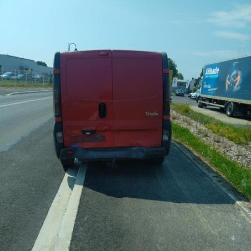 Capot RENAULT TRAFIC 2 Photo n°12