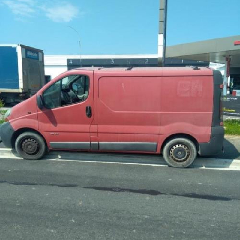 Capot RENAULT TRAFIC 2 Photo n°13