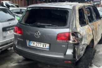 Etrier avant gauche (freinage) VOLKSWAGEN TOUAREG 1