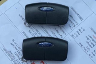 Pretensionneur de ceinture avant droit FORD C-MAX 1