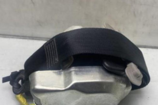 Pretensionneur de ceinture avant droit TOYOTA COROLLA VERSO 2