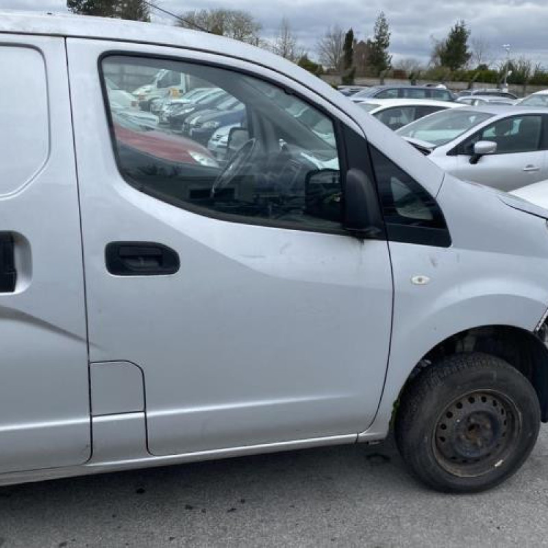 Poignee porte avant gauche NISSAN NV200 Photo n°17