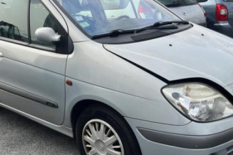 Aile avant droit RENAULT SCENIC 1