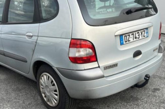 Aile avant droit RENAULT SCENIC 1