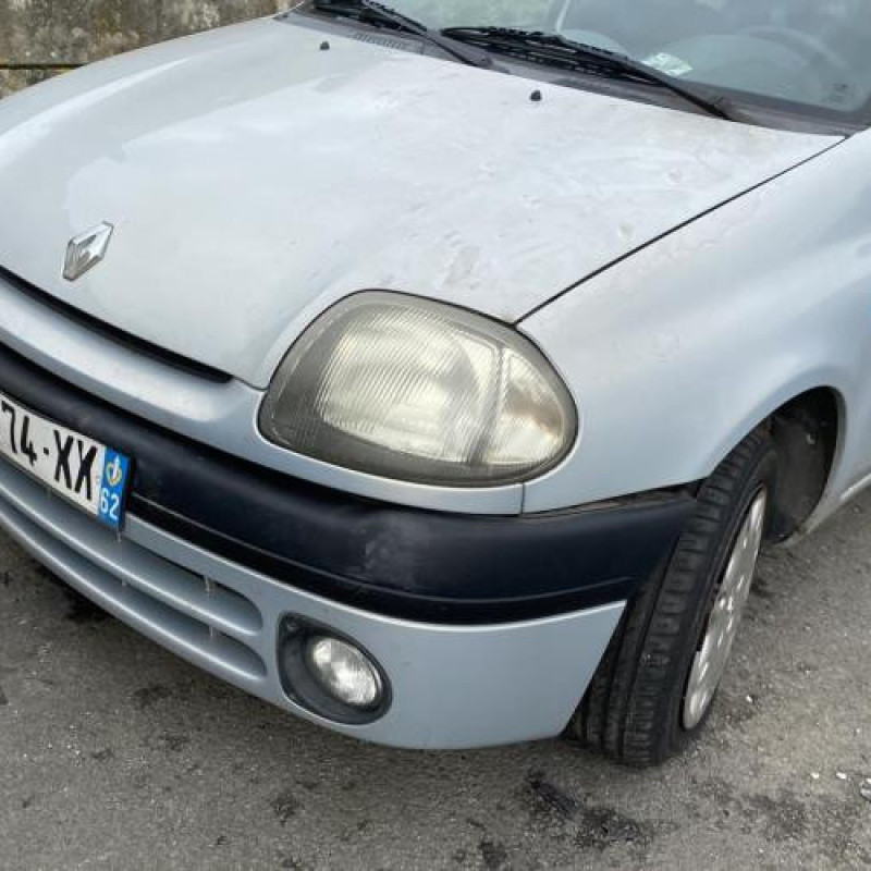 Moteur RENAULT CLIO 2 Photo n°4