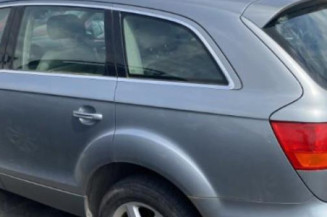 Amortisseur avant droit AUDI Q7 1