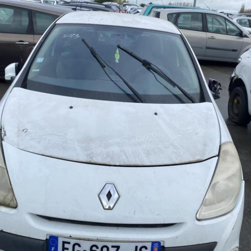 Moteur essuie glace avant RENAULT CLIO 3 Photo n°5