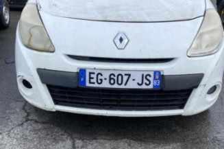 Moteur essuie glace avant RENAULT CLIO 3