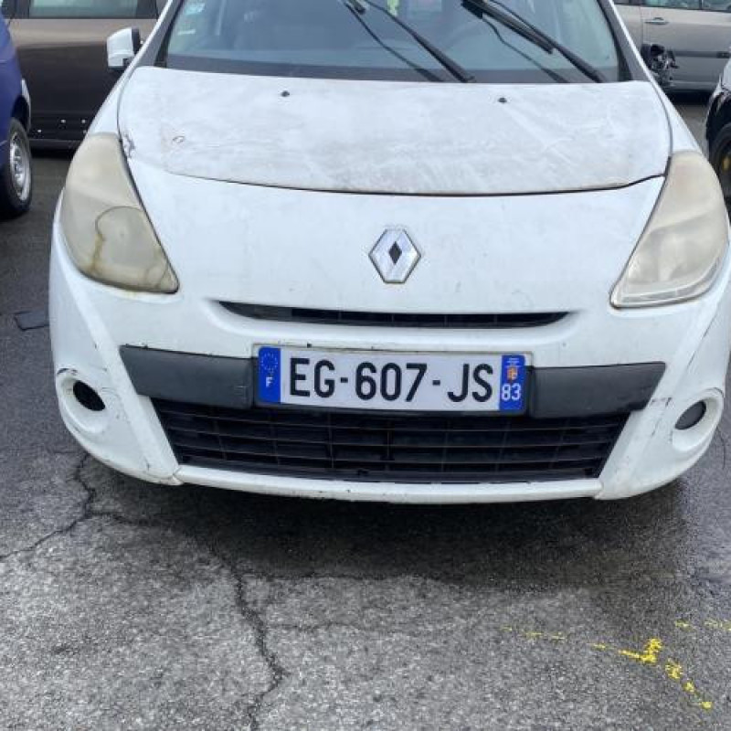 Moteur essuie glace avant RENAULT CLIO 3 Photo n°6