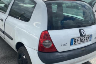 Malle/Hayon arriere RENAULT CLIO 2