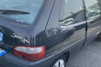 Serrure avant droit CITROEN SAXO