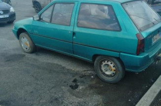 Moteur essuie glace avant CITROEN AX