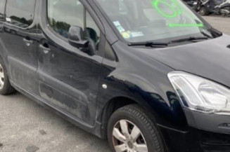 Feu arriere stop central CITROEN BERLINGO 2