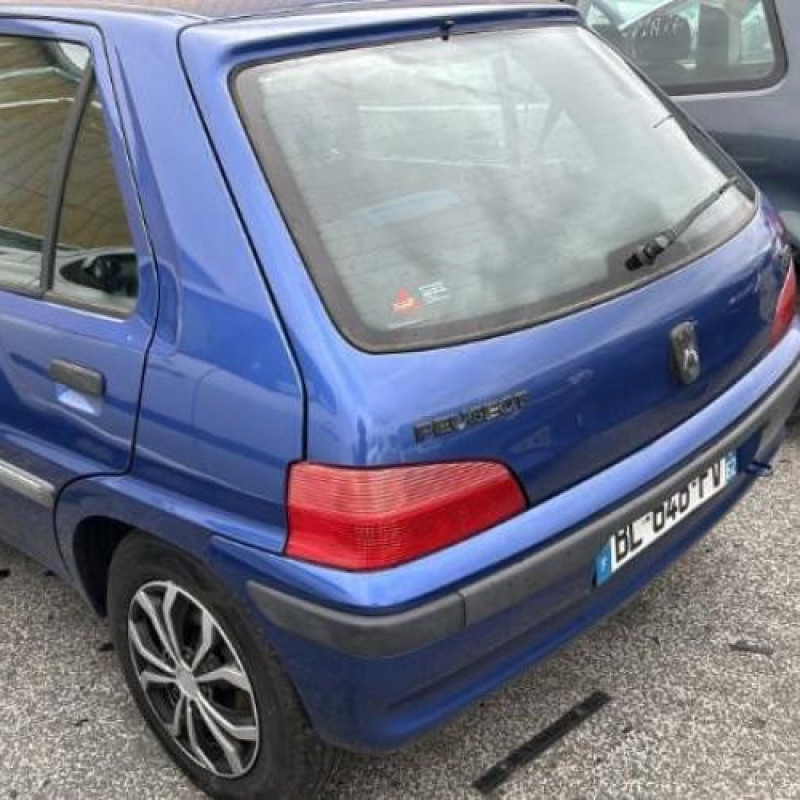 Porte avant droit PEUGEOT 106 Photo n°16