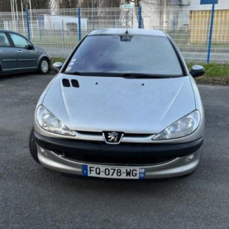 Moteur PEUGEOT 206 Photo n°1