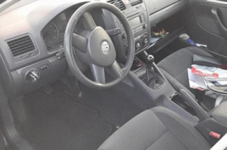 Serrure avant gauche VOLKSWAGEN GOLF 5