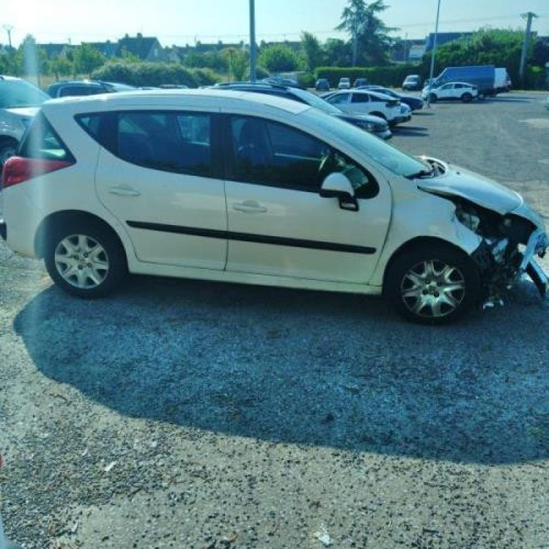 Moteur essuie glace arriere PEUGEOT 207 Photo n°5