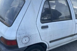 Porte avant droit RENAULT CLIO 1