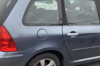 Serrure avant droit PEUGEOT 307