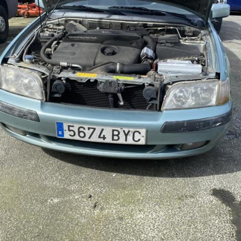 Moteur VOLVO V 40 1 Photo n°16