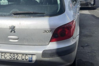 Serrure avant droit PEUGEOT 307