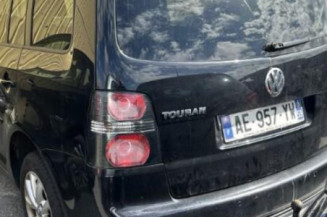 Serrure avant gauche VOLKSWAGEN TOURAN 1