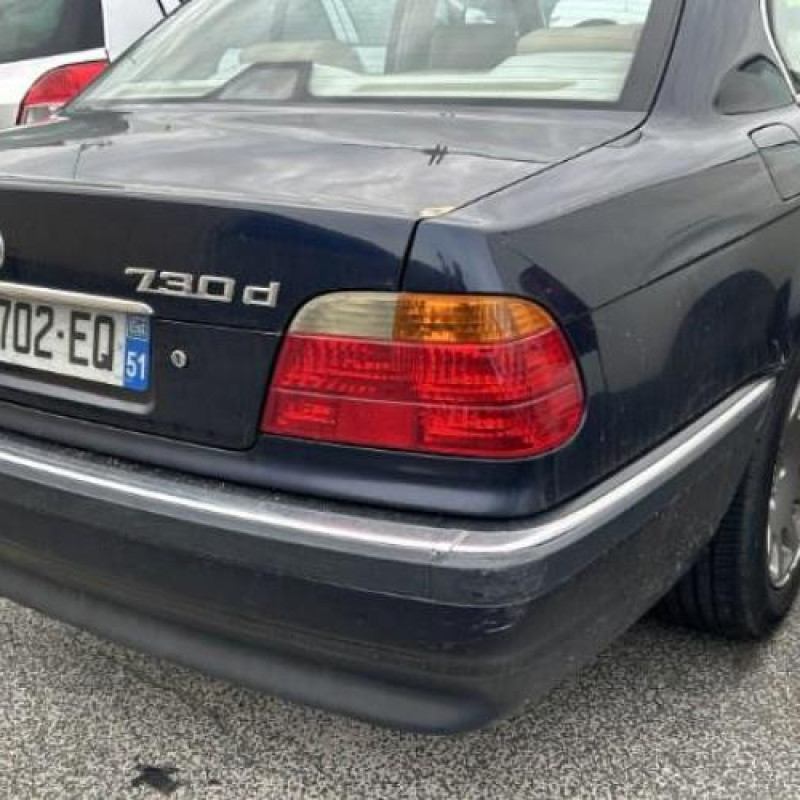 Porte arriere gauche BMW SERIE 7 E38 Photo n°15