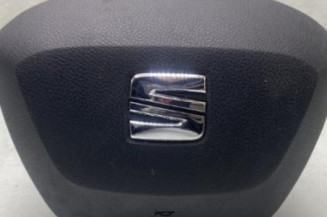 Air bag conducteur SEAT ARONA Photo n°1