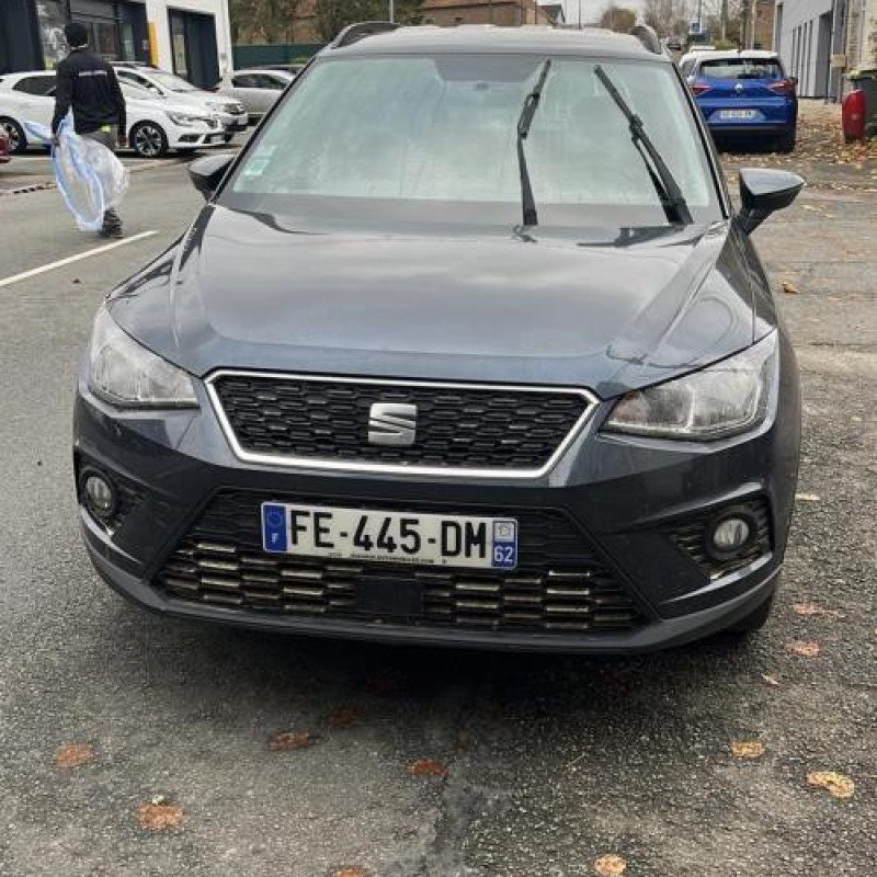 Interrupteur de leve vitre arriere gauche SEAT ARONA Photo n°4