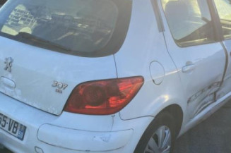 Serrure avant gauche PEUGEOT 307