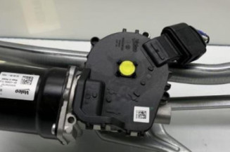 Moteur essuie glace avant PEUGEOT 208 2