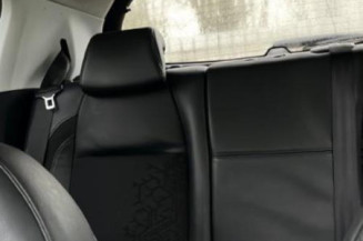 Poignee interieur arriere droit PEUGEOT 208 1