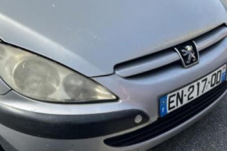 Serrure avant droit PEUGEOT 307