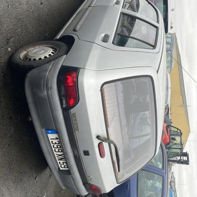 Cremaillere assistee RENAULT CLIO 1 Photo n°9