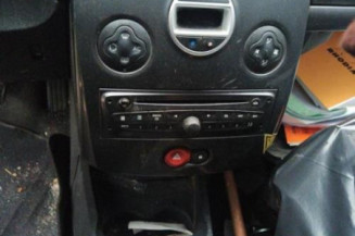 Fermeture de capot RENAULT CLIO 3