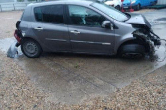 Boitier UCH RENAULT CLIO 3