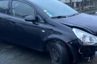 Pare boue arriere gauche OPEL CORSA D