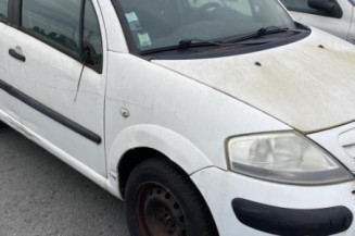 Pare boue arriere gauche CITROEN C3 1