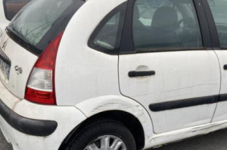 Pare boue arriere gauche CITROEN C3 1