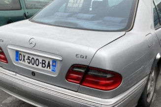 Feu arriere principal gauche (feux) MERCEDES CLASSE E 210