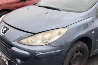 Serrure avant droit PEUGEOT 307