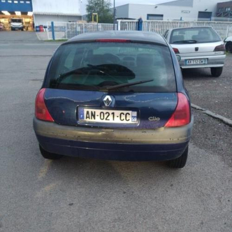 Plage arriere RENAULT CLIO 2 Photo n°11