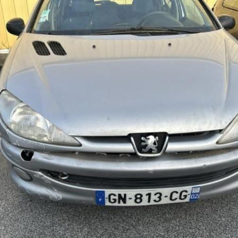 Pare boue arriere gauche PEUGEOT 206 Photo n°7