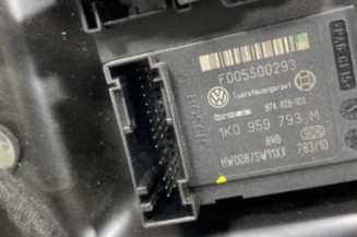 Leve vitre electrique avant gauche VOLKSWAGEN PASSAT 5