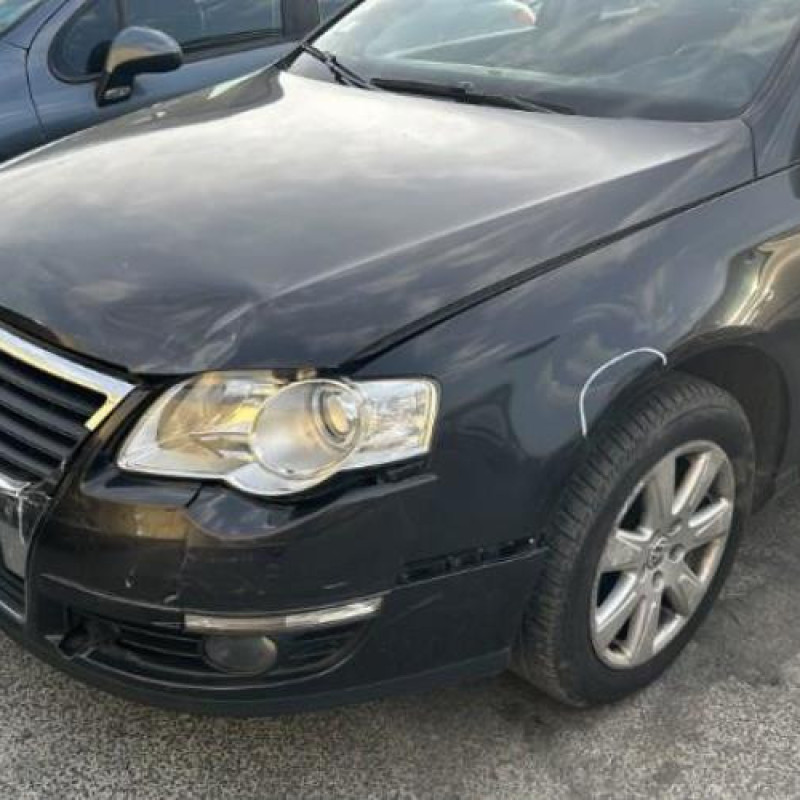 Renfort pare choc avant (traverse) VOLKSWAGEN PASSAT 5 Photo n°9