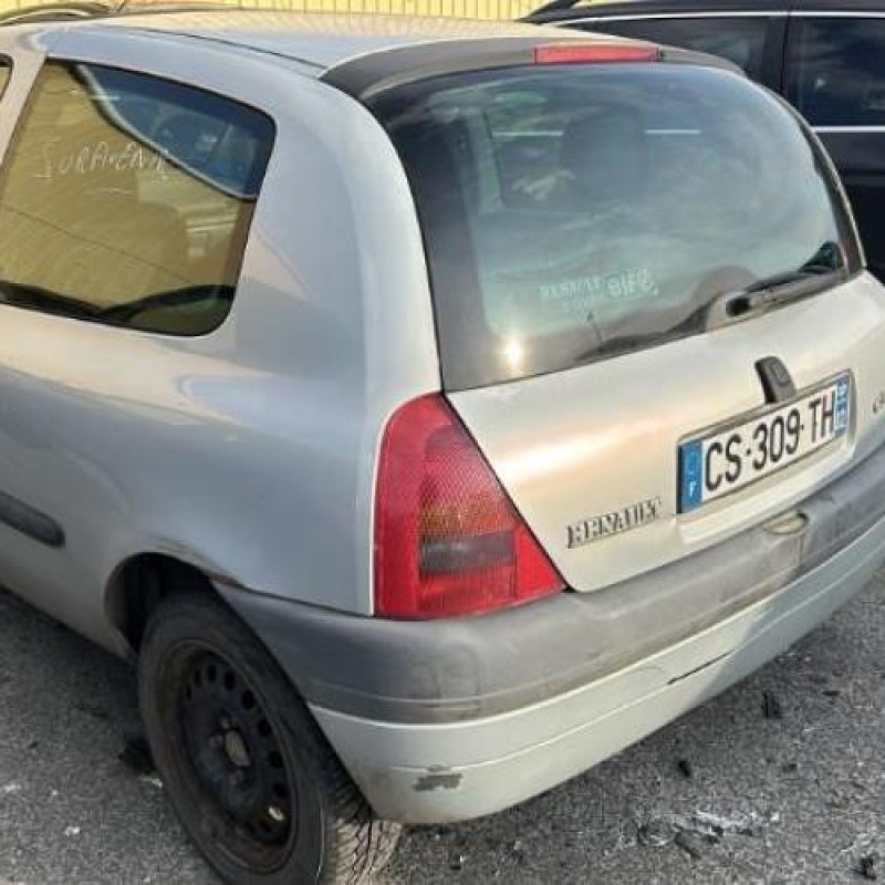 Moteur RENAULT CLIO 2 Photo n°6