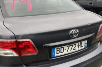 Serrure avant gauche TOYOTA AVENSIS 3