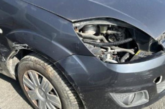 Serrure avant gauche FORD FIESTA 5