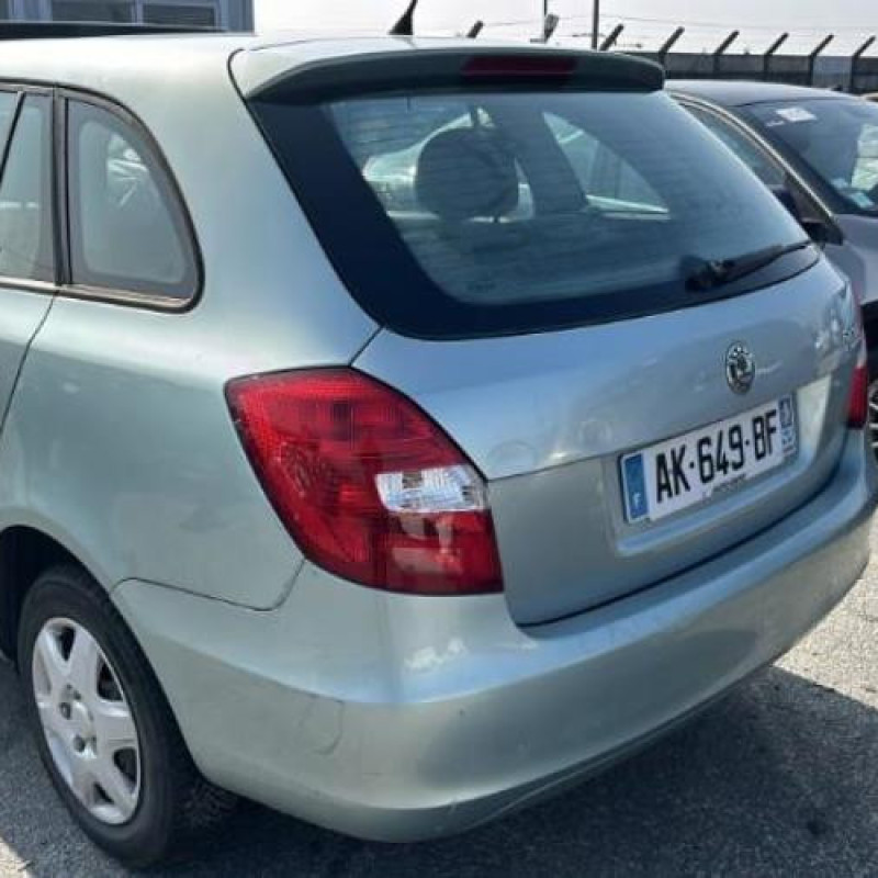 Renfort pare choc arriere (traverse) SKODA FABIA 2 Photo n°16